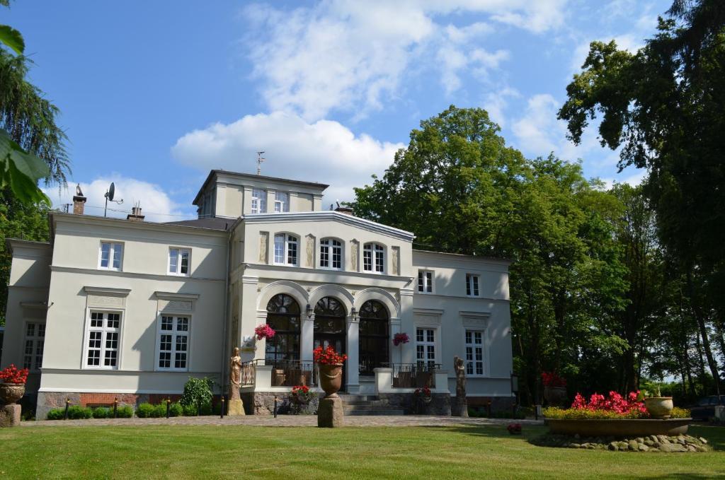 Lisewski Dwór Gniewino Exterior foto